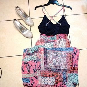 Trixxi sleeveless maxi dress with abstract detail